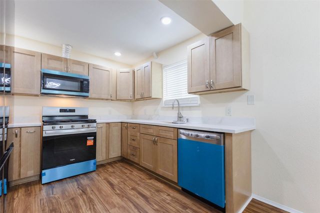 5614 Briarwood Forest Drive, Houston, TX 77088