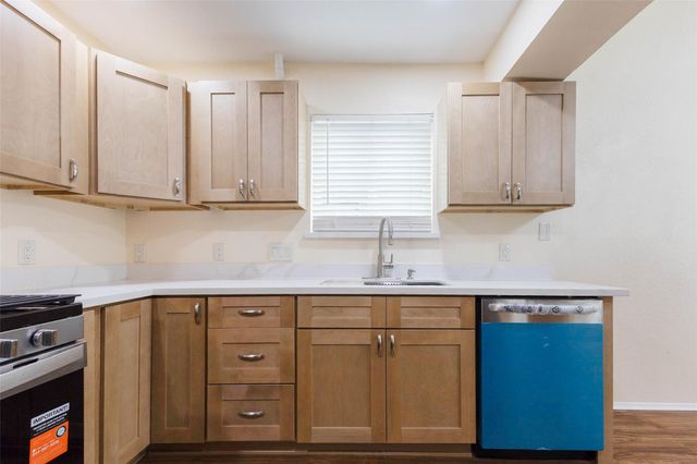 5614 Briarwood Forest Drive, Houston, TX 77088