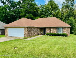 235 Gaddy Drive, Byram, MS 39272