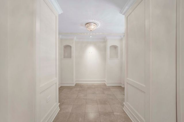 40 E Delaware Place 1702, Chicago, IL 60611