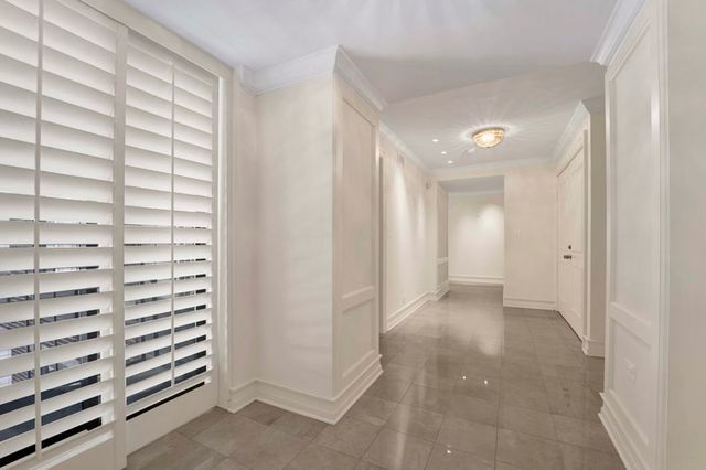 40 E Delaware Place 1702, Chicago, IL 60611