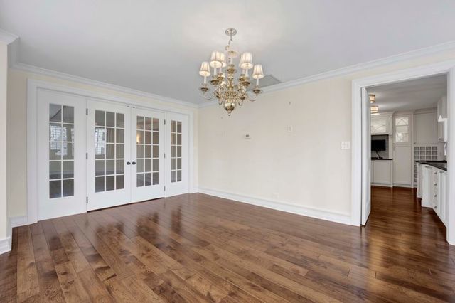 40 E Delaware Place 1702, Chicago, IL 60611