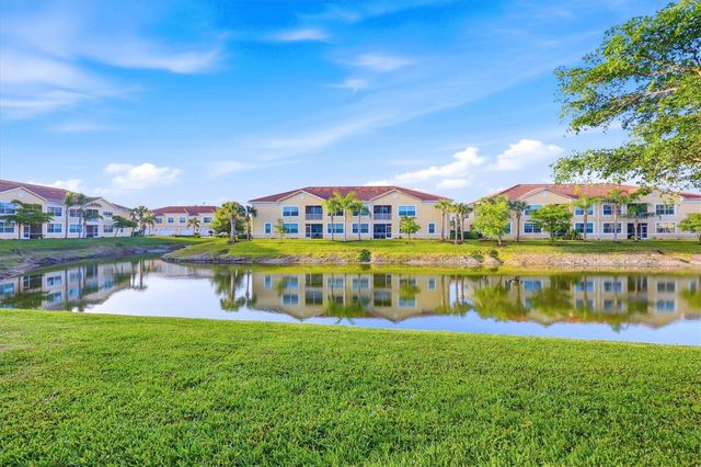 4235 EXPEDITION WAY 102, Osprey, FL 34229