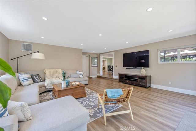 1031 Uppingham, Thousand Oaks, CA 91360