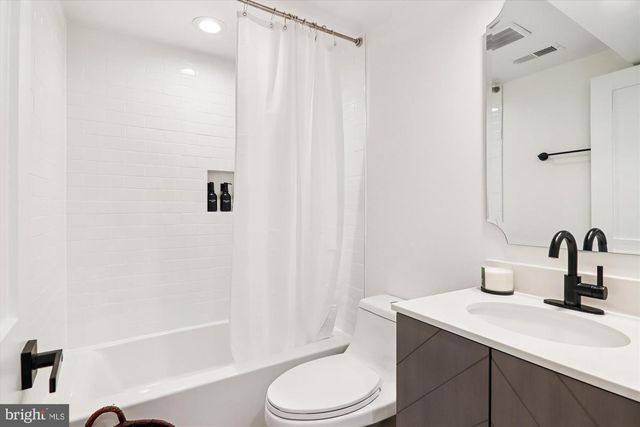 4405 NEW HAMPSHIRE AVE NW, Washington, DC 20011