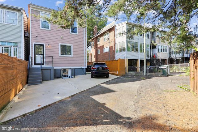 4405 NEW HAMPSHIRE AVE NW, Washington, DC 20011