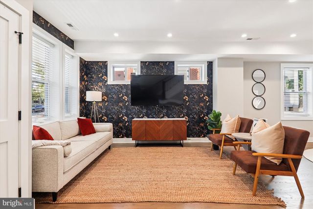 4405 NEW HAMPSHIRE AVE NW, Washington, DC 20011