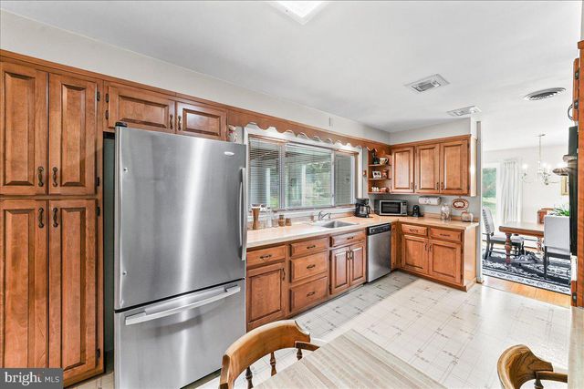 306 TAYLOR LN, Kennett Square, PA 19348