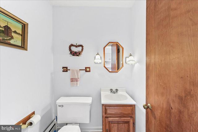 306 TAYLOR LN, Kennett Square, PA 19348