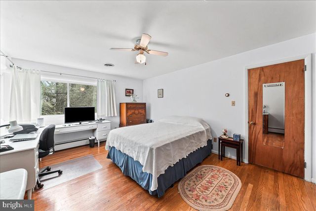 306 TAYLOR LN, Kennett Square, PA 19348