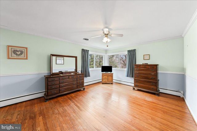 306 TAYLOR LN, Kennett Square, PA 19348