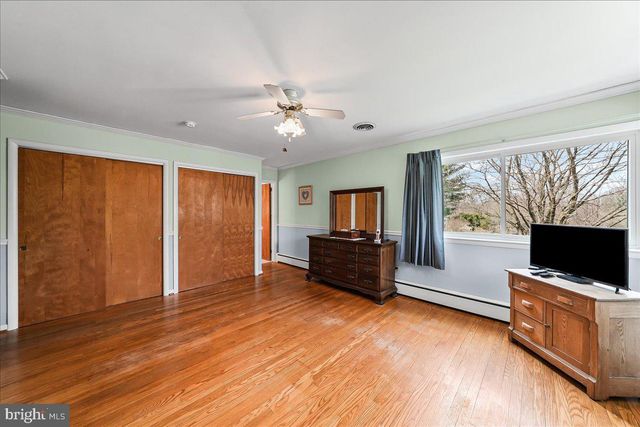 306 TAYLOR LN, Kennett Square, PA 19348