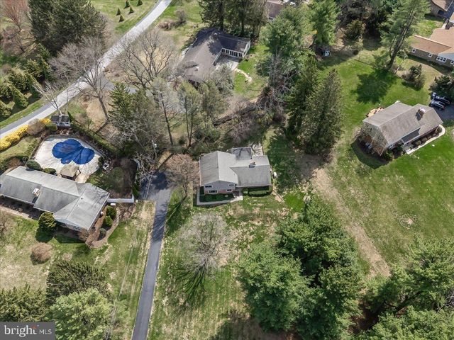 306 TAYLOR LN, Kennett Square, PA 19348