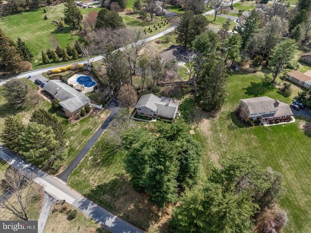 306 TAYLOR LN, Kennett Square, PA 19348