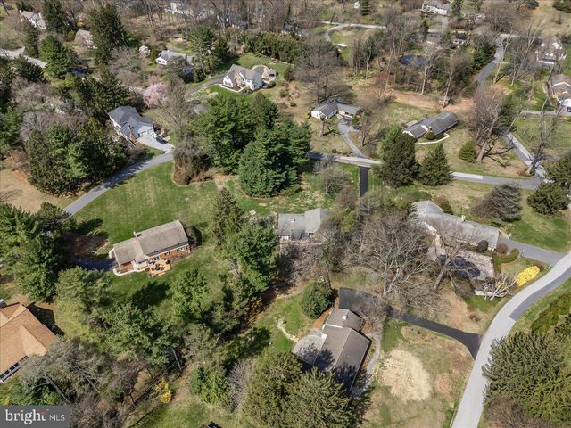 306 TAYLOR LN, Kennett Square, PA 19348