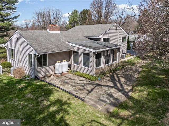 306 TAYLOR LN, Kennett Square, PA 19348
