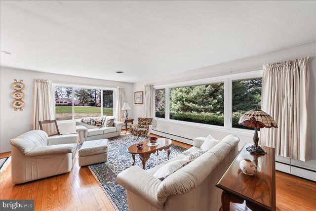 306 TAYLOR LN, Kennett Square, PA 19348