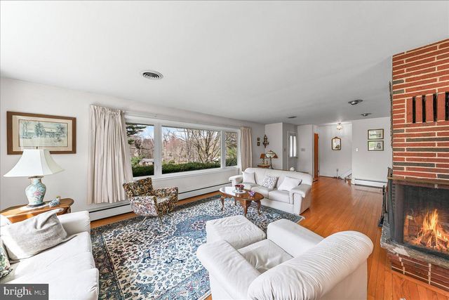 306 TAYLOR LN, Kennett Square, PA 19348