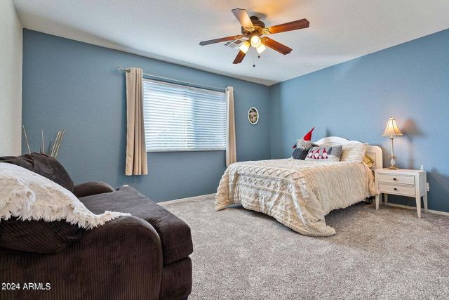 9022 W ROSS Avenue, Peoria, AZ 85382