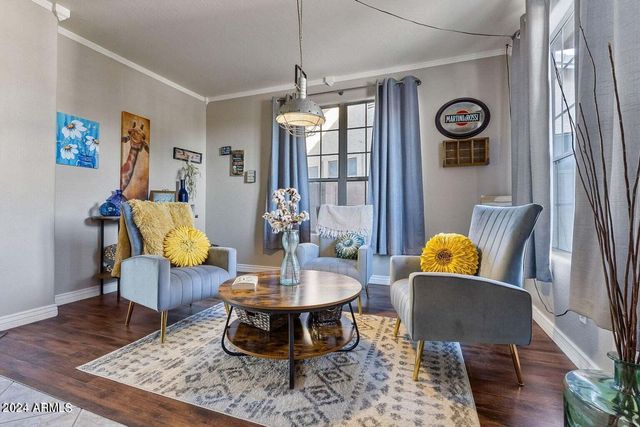 9022 W ROSS Avenue, Peoria, AZ 85382