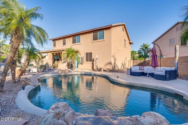 9022 W ROSS Avenue, Peoria, AZ 85382