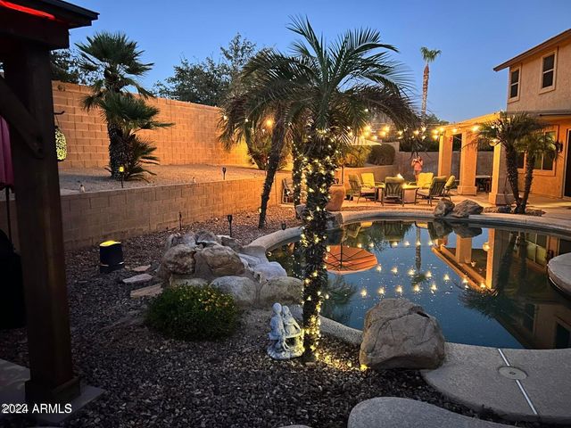 9022 W ROSS Avenue, Peoria, AZ 85382