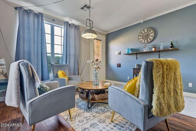 9022 W ROSS Avenue, Peoria, AZ 85382