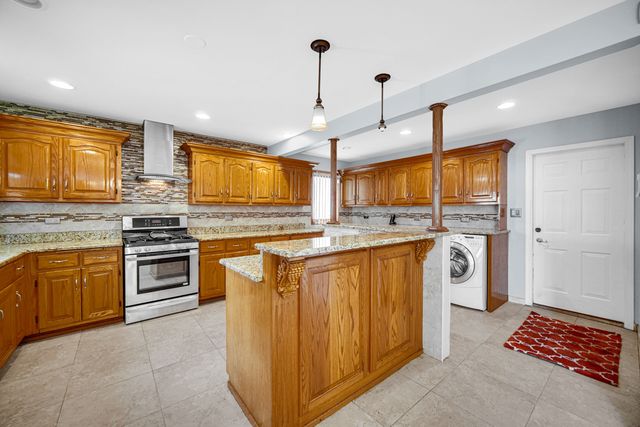 15516 Frontage Road, Markham, IL 60428