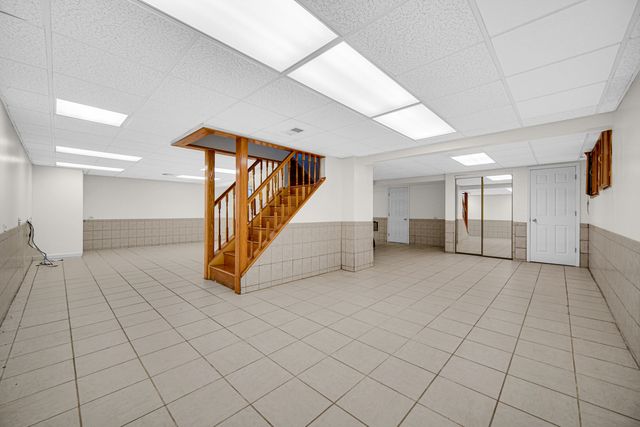 15516 Frontage Road, Markham, IL 60428