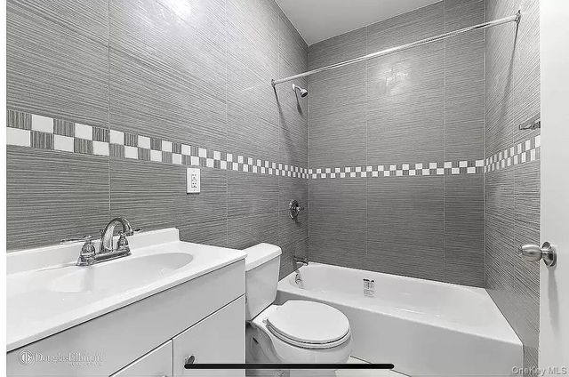 241 Marcus Garvey Boulevard, Brooklyn, NY 11221