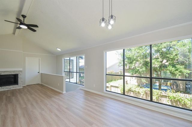 106 Magnolia Lane, Conroe, TX 77304