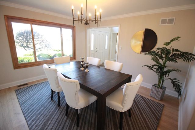 17342 Cambridge Place, Tinley Park, IL 60487