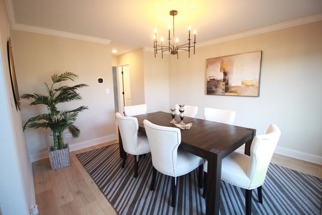 17342 Cambridge Place, Tinley Park, IL 60487