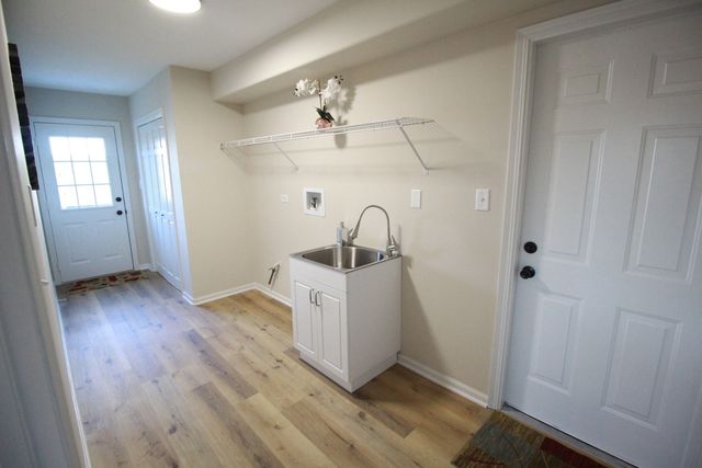 17342 Cambridge Place, Tinley Park, IL 60487