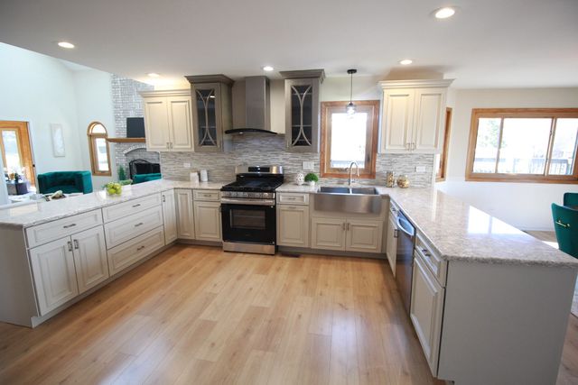 17342 Cambridge Place, Tinley Park, IL 60487