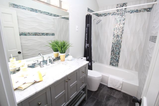 17342 Cambridge Place, Tinley Park, IL 60487