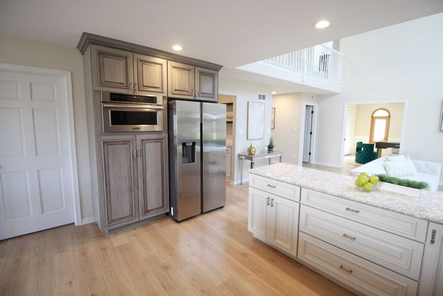 17342 Cambridge Place, Tinley Park, IL 60487