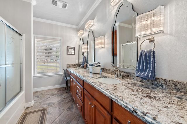 56 Sammy Snead, Hilltop Lakes, TX 77871