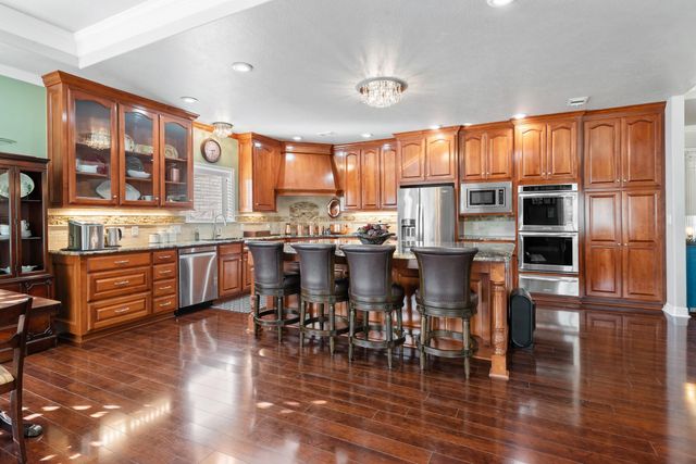 56 Sammy Snead, Hilltop Lakes, TX 77871