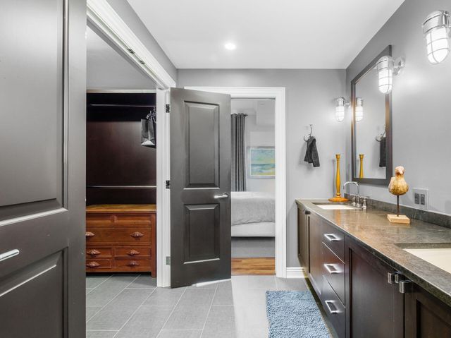 8 E Broad Street, 502, Columbus, OH 43215