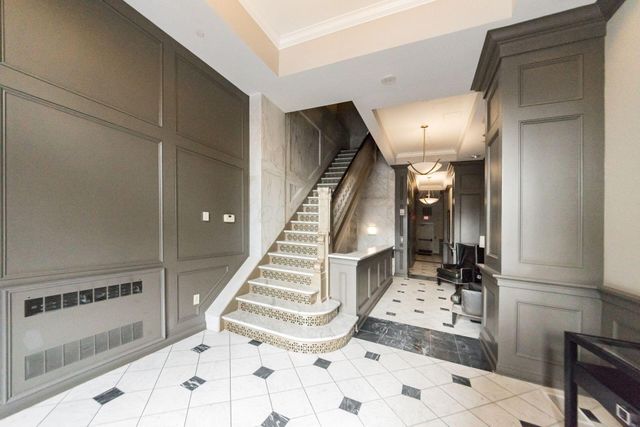 8 E Broad Street, 502, Columbus, OH 43215