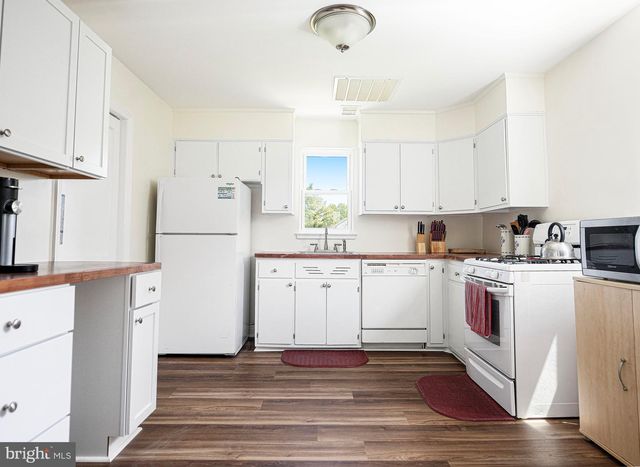 4210 CARDWELL, Nottingham, MD 21236