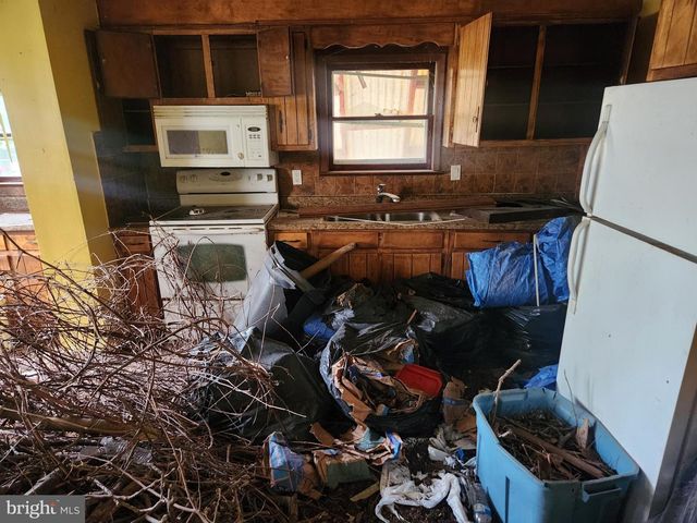 109 JOHN ST, Hagerstown, MD 21740
