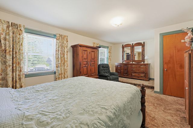 121 Park Circle, Attleboro, MA 02703