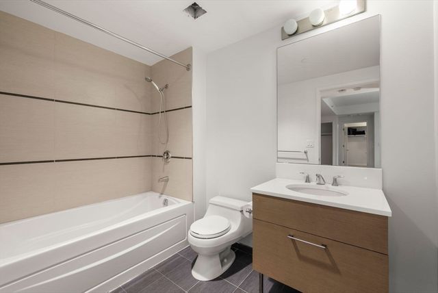 303 Third St 705, Cambridge, MA 02142