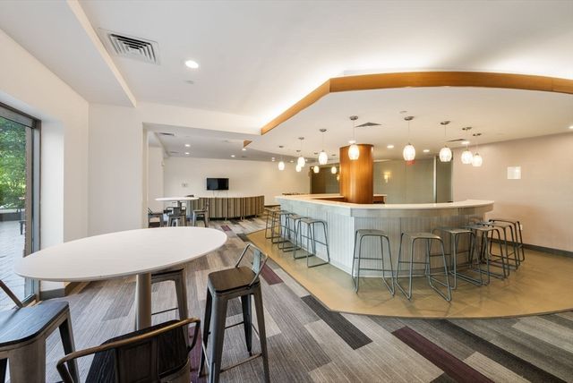 303 Third St 705, Cambridge, MA 02142