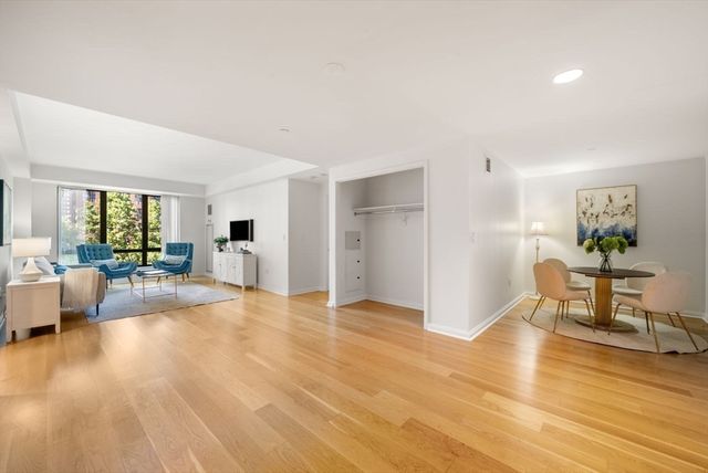 303 Third St 705, Cambridge, MA 02142