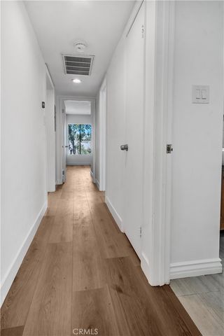 5700 Etiwanda Avenue 288, Tarzana, CA 91356