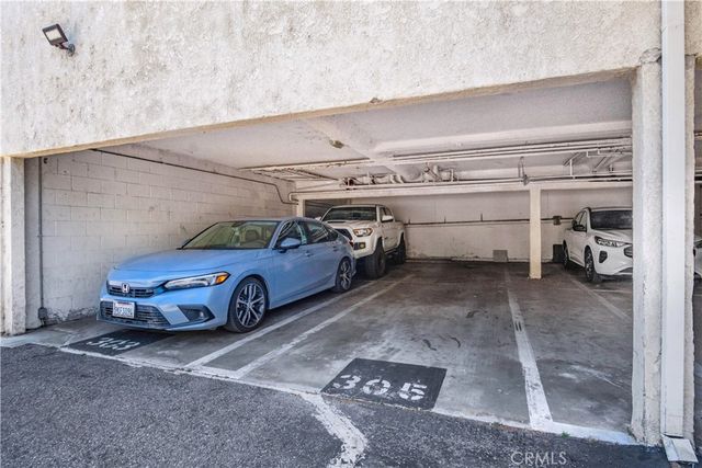5700 Etiwanda Avenue 288, Tarzana, CA 91356