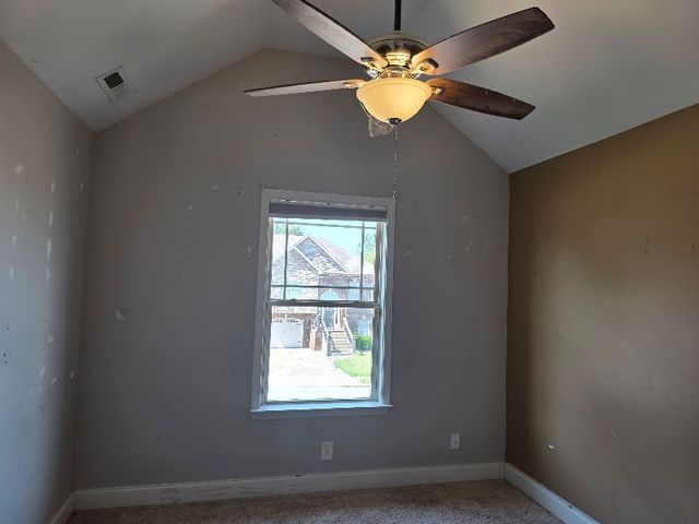 2060 Bandera Dr, Clarksville, TN 37042